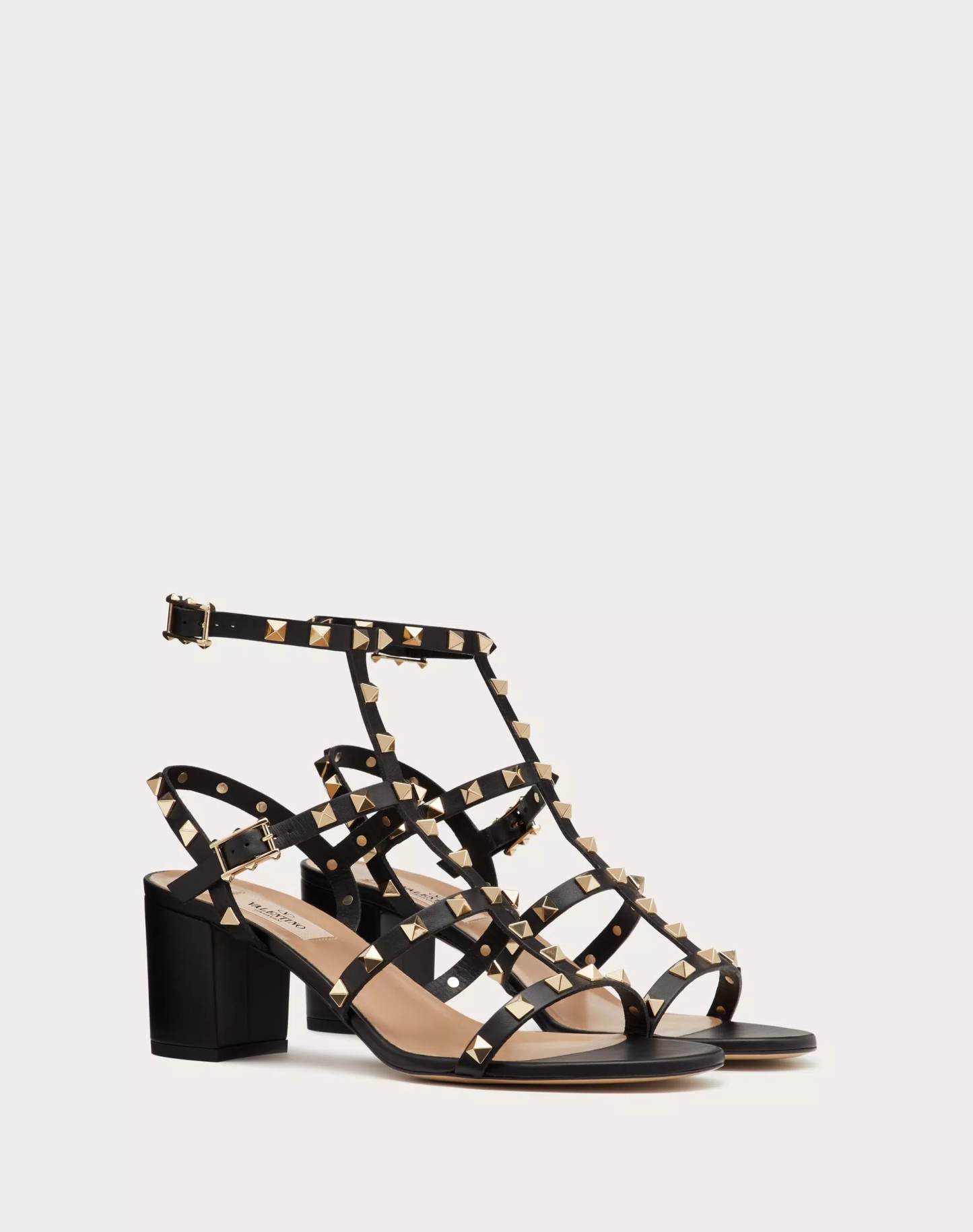 ROCKSTUD CALFSKIN ANKLE STRAP SANDAL 60 MM